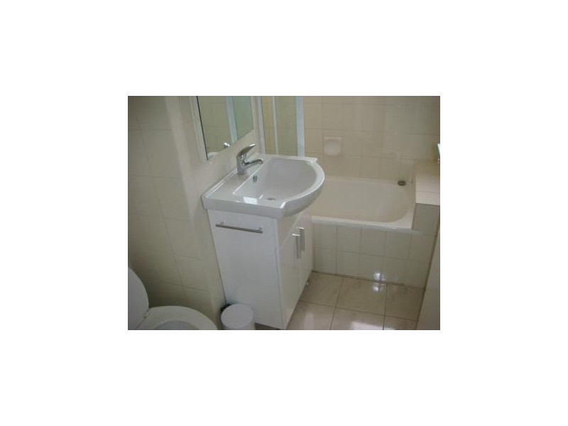 6/2 Irymple Avenue, St Kilda VIC 3182