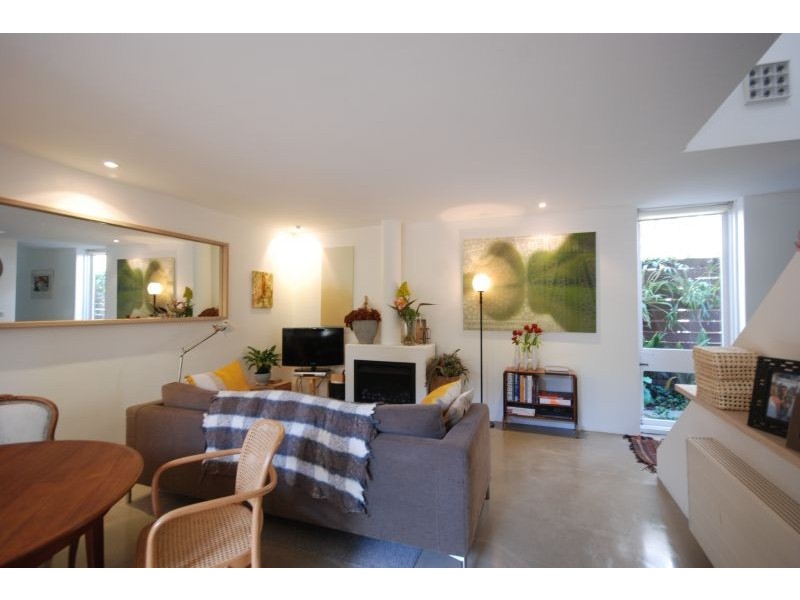 4/2 Anderson Street, South Yarra VIC 3141