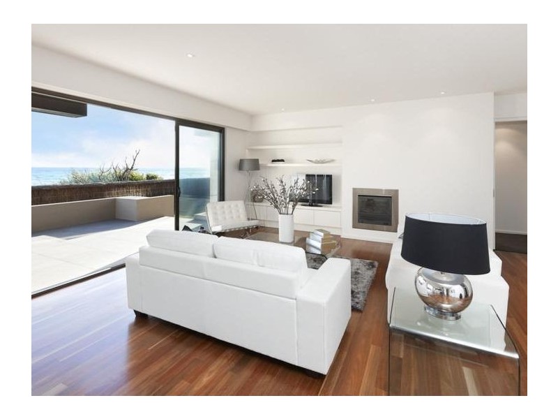 2/7 Kara Grove, Aspendale VIC 3195