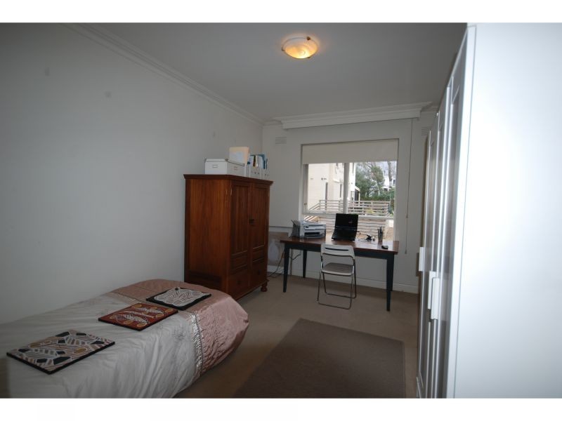 5/11 Mernda Road, Kooyong VIC 3144