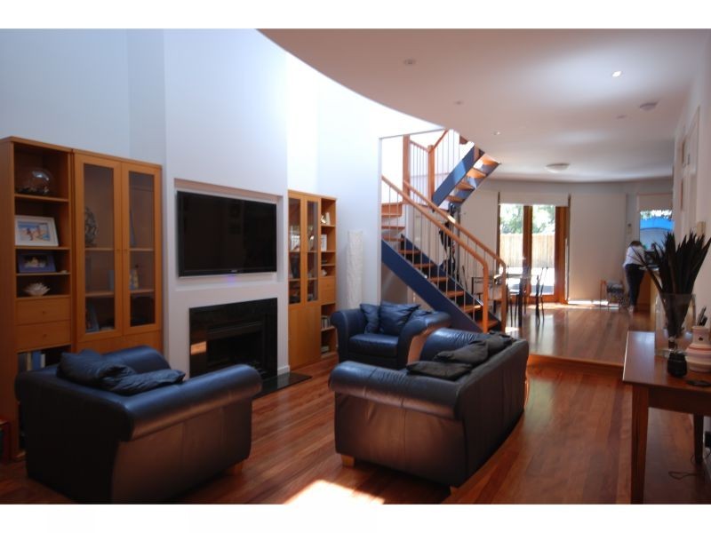 274 Canterbury Road, St Kilda West VIC 3182