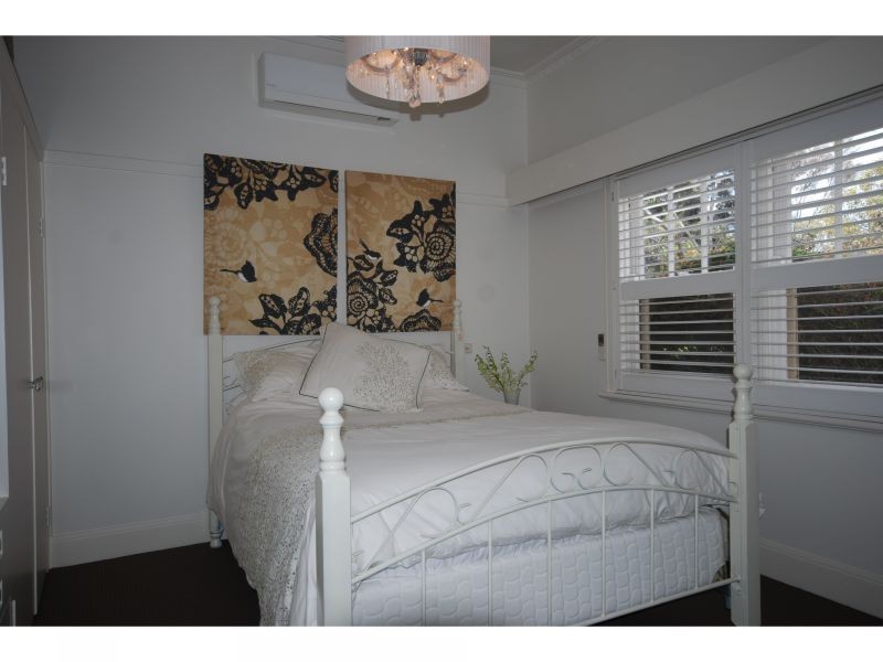 2 Carnarvon Street, Hawthorn East VIC 3123