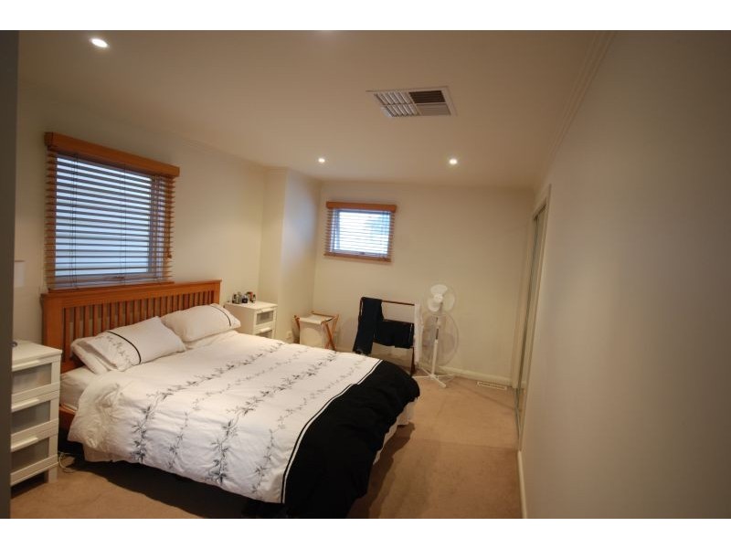 50 Chestnut St, Richmond VIC 3121