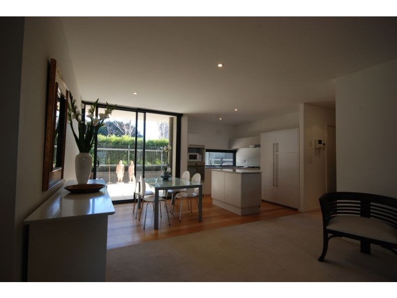 201/40 Chapel Mews, South Yarra VIC 3141