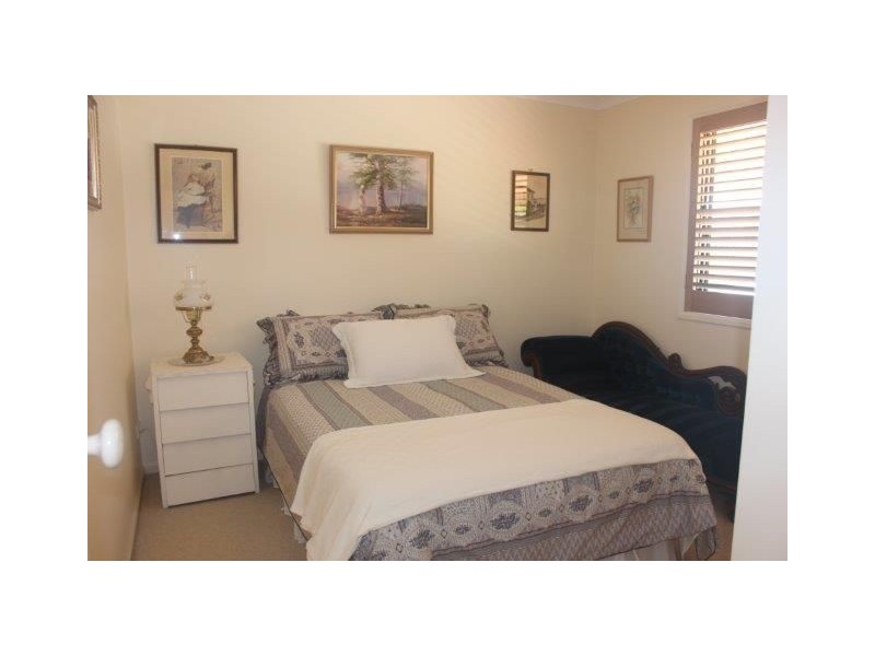 52 Villa Edgewater Harbourview Court, Cleveland QLD 4163