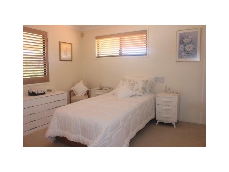 52 Villa Edgewater Harbourview Court, Cleveland QLD 4163