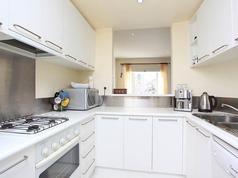 7/2 Wellington Cresent, East Melbourne VIC 3002