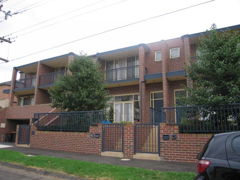 2/141 Park Street, Moonee Ponds VIC 3039