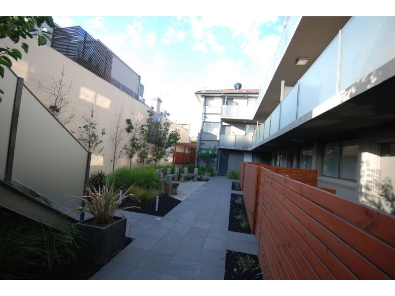 11/28 Patterson Street, Middle Park VIC 3206