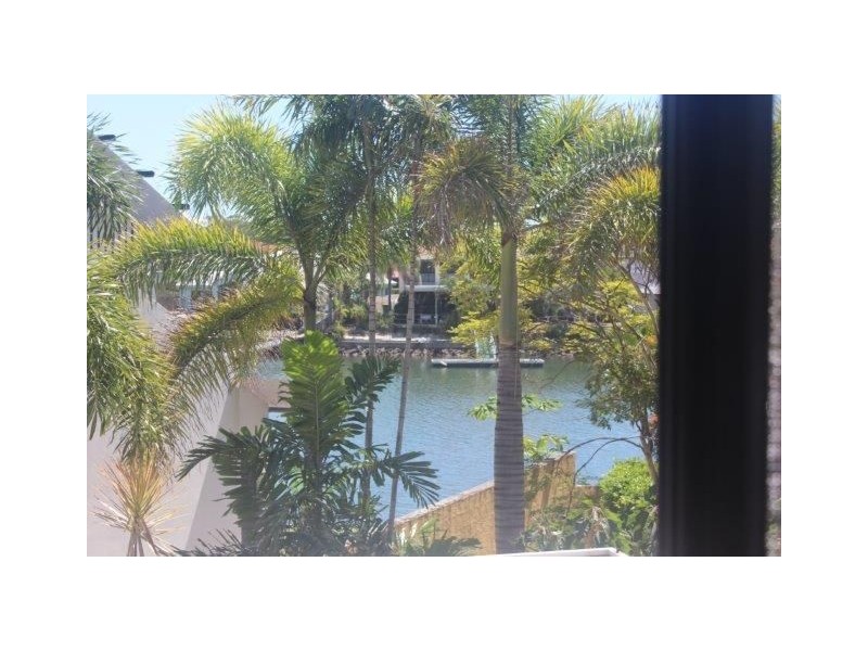 52 Villa Edgewater Harbourview Court, Cleveland QLD 4163