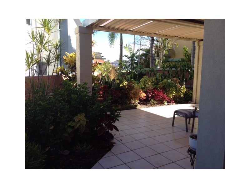 52 Villa Edgewater Harbourview Court, Cleveland QLD 4163