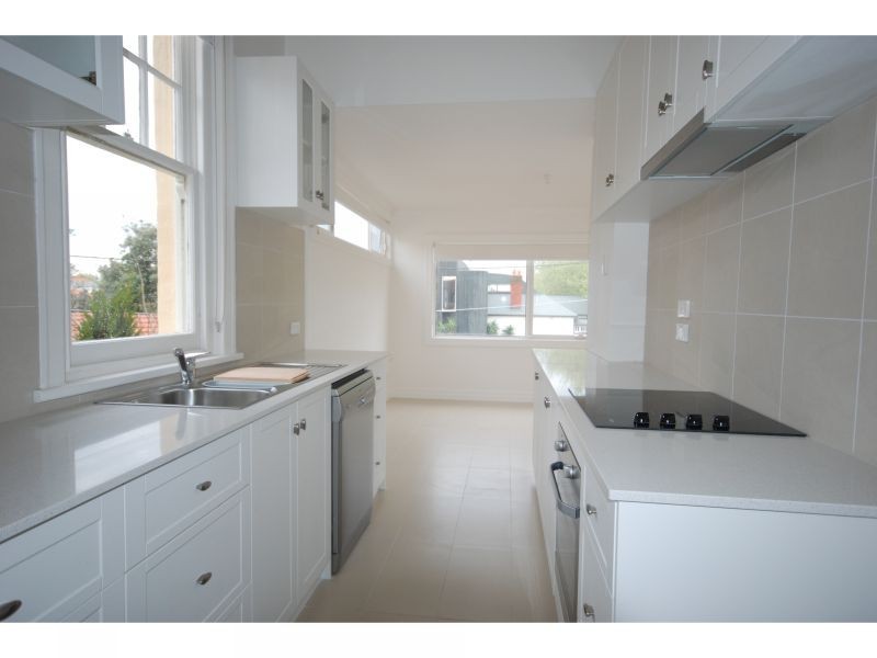 3/68 Marine Parade, Elwood VIC 3184