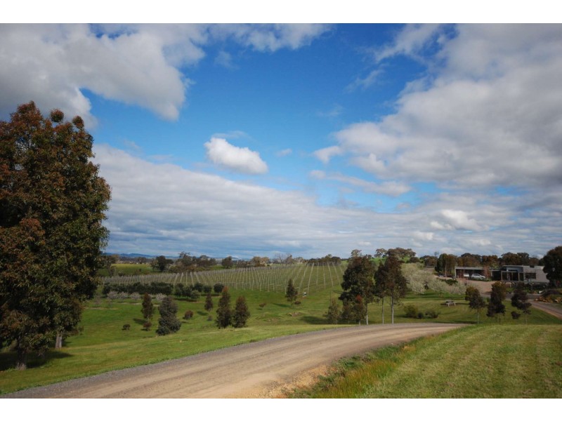 ‘Ruperts Ridge’ 843 MetcalfeRedesdale Road, Redesdale VIC 3444