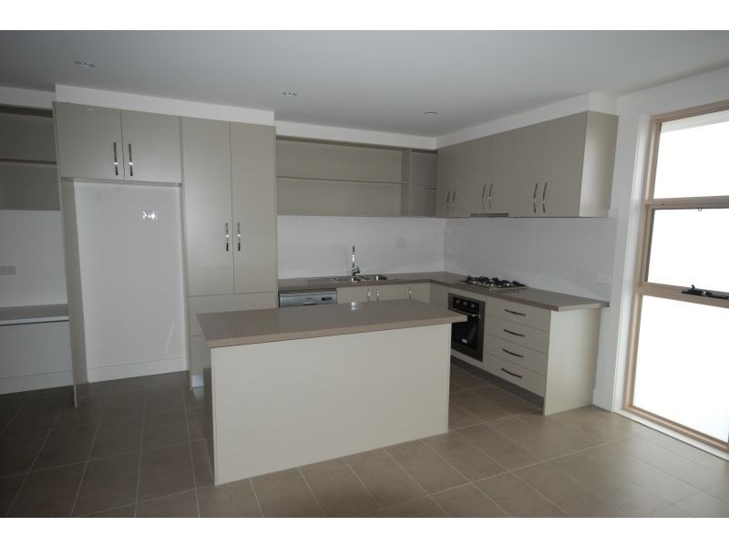 3/16 Lind Street, Strathmore VIC 3041