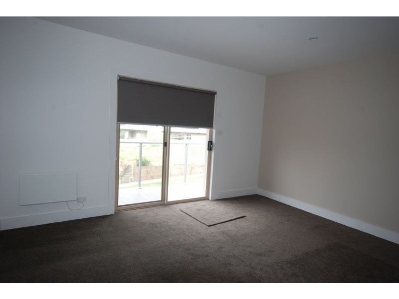 3/16 Lind Street, Strathmore VIC 3041