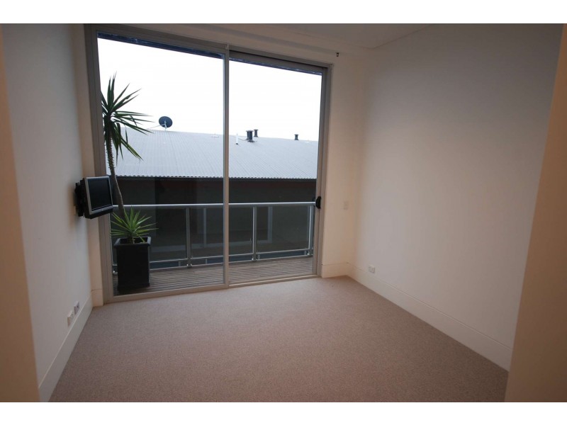 3/34 Groom Street, Clifton Hill VIC 3068