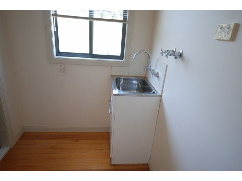 6/2A Snow Street, Keilor Park VIC 3042