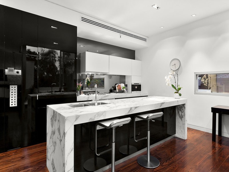 1A Oxford Lane, South Yarra VIC 3141