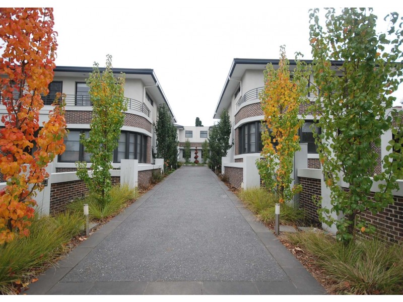 3/5 Carr Street, Brighton East VIC 3187