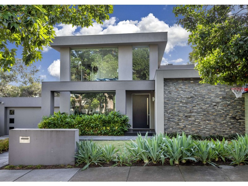 15 Pleasant Avenue, Kew VIC 3101