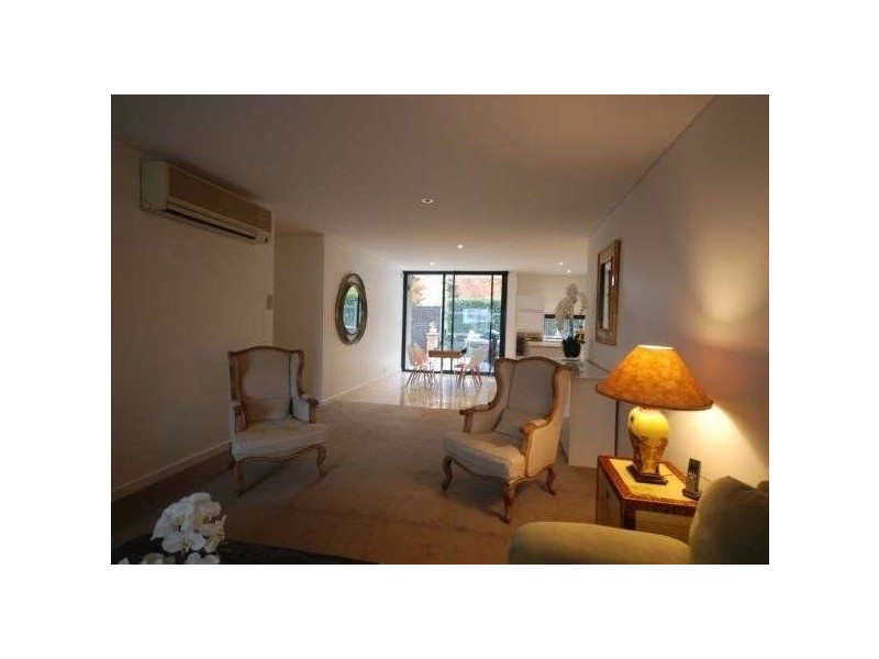 201/40 Chapel Mews, South Yarra VIC 3141