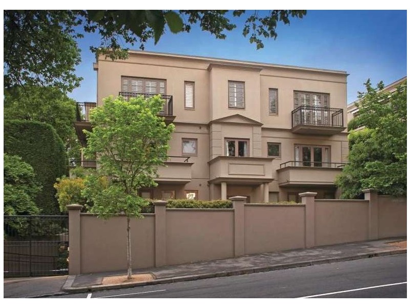 2/122 Anderson Street, South Yarra VIC 3141