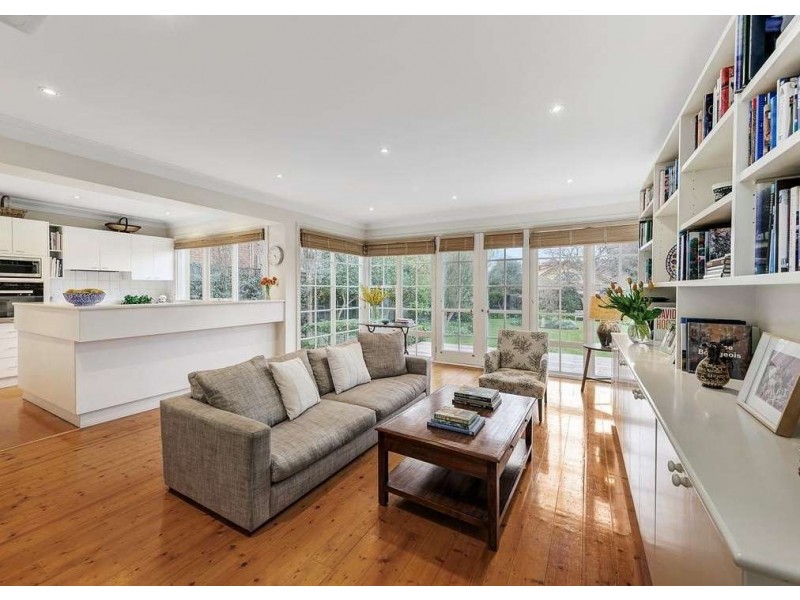 9 Glendearg Grove, Malvern VIC 3144