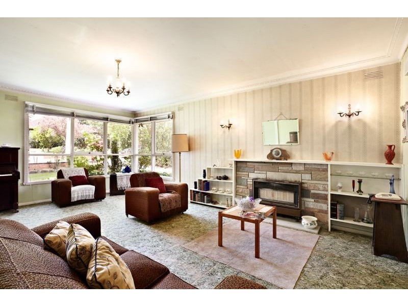 2 Lantana Street, Blackburn North VIC 3130