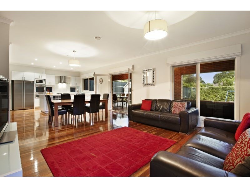 38 Larch Street, Blackburn VIC 3130