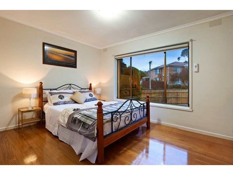 1/14 Fulton Crescent, Burwood VIC 3125