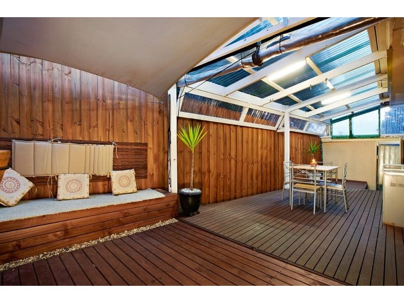 1/14 Fulton Crescent, Burwood VIC 3125