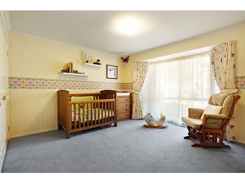 3/6 Halls Parade, Mitcham VIC 3132