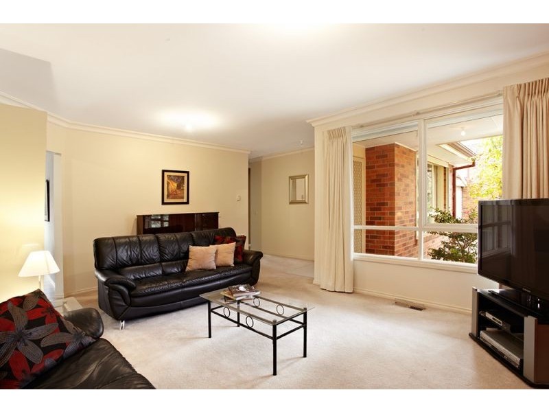2/6 Marian Court, Blackburn VIC 3130