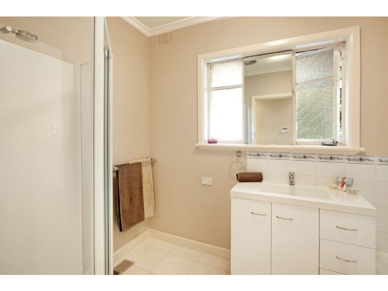 10 Vermont Street, Blackburn South VIC 3130