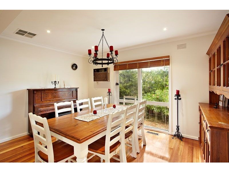 19 Somerset Court, Blackburn South VIC 3130