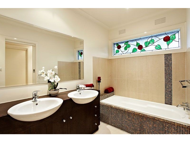 19 Somerset Court, Blackburn South VIC 3130