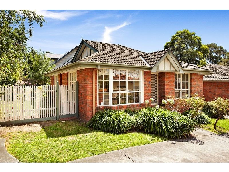 1/23 Elmhurst Road, Blackburn VIC 3130