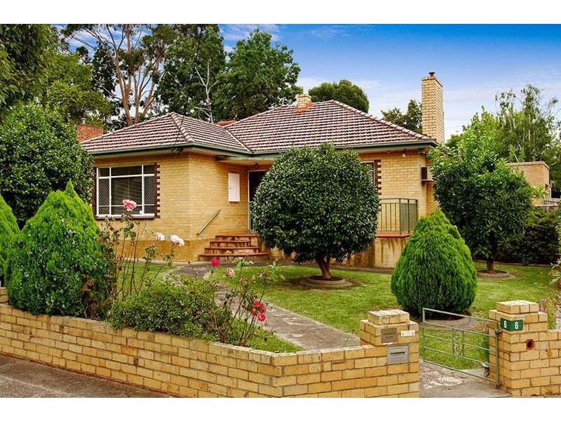 6 Diana Drive, Blackburn North VIC 3130