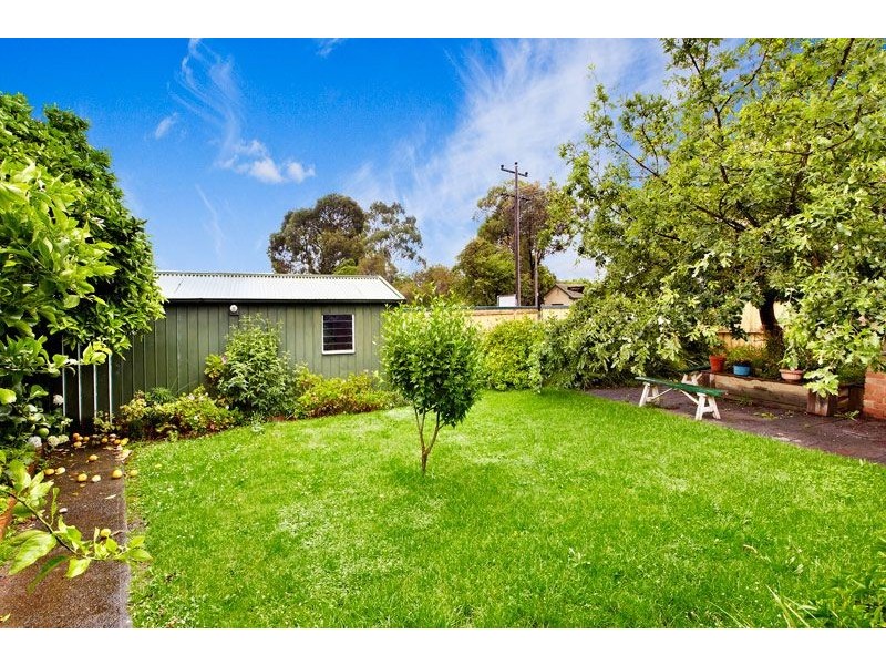3 Bluehills Avenue, Nunawading VIC 3131