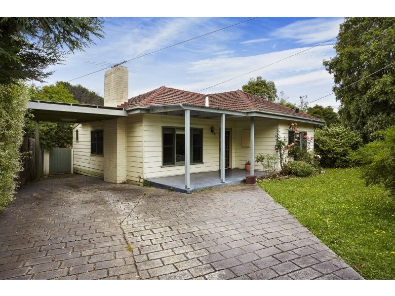 49 Illoura Avenue, Ringwood East VIC 3135