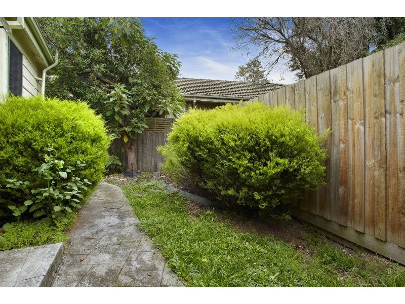 49 Illoura Avenue, Ringwood East VIC 3135