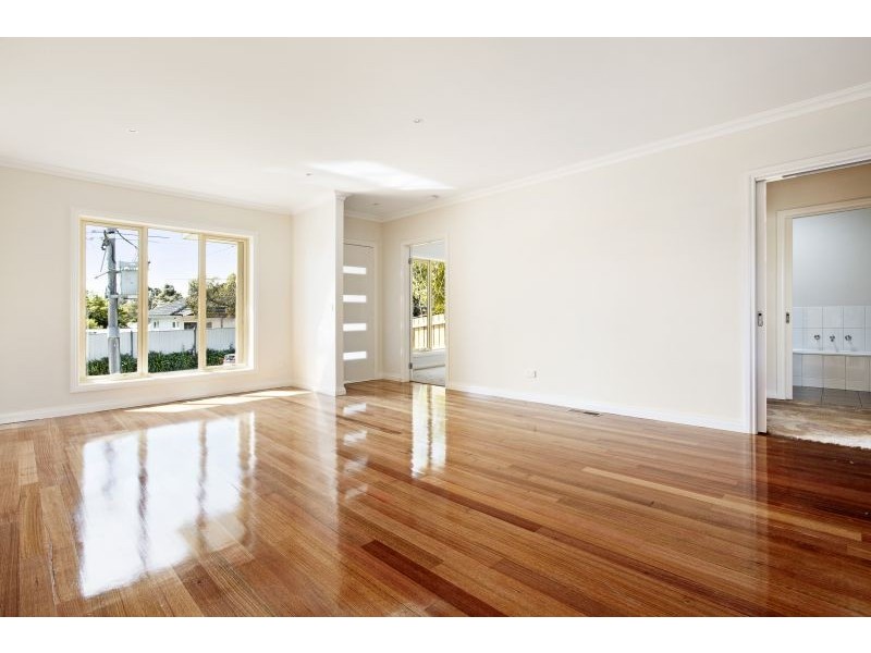 26 Sandra Street, Forest Hill VIC 3131