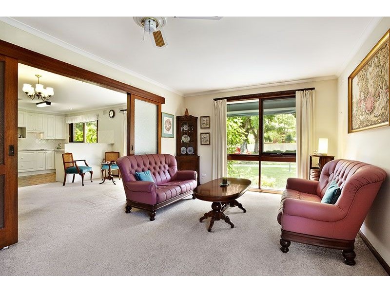 1/52 Carween Avenue, Mitcham VIC 3132