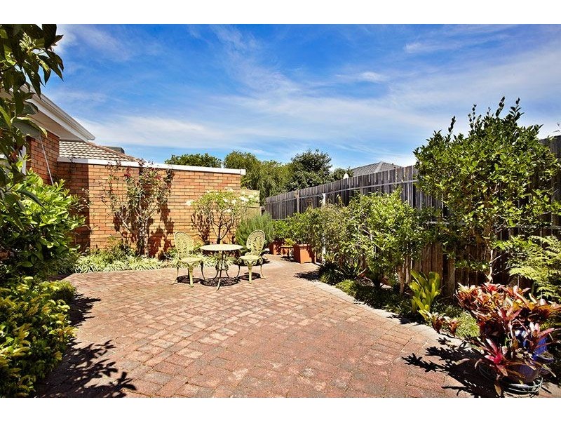 1/52 Carween Avenue, Mitcham VIC 3132