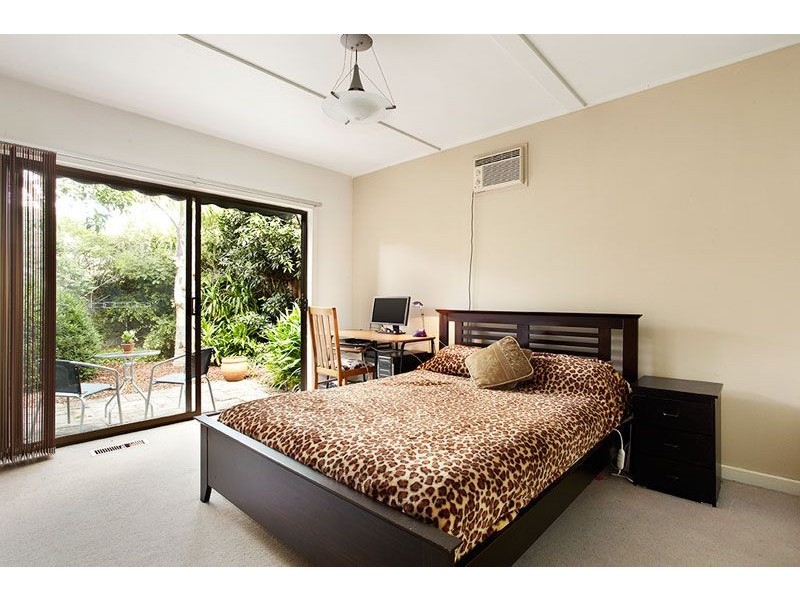 36 Crow Street, Burwood East VIC 3151