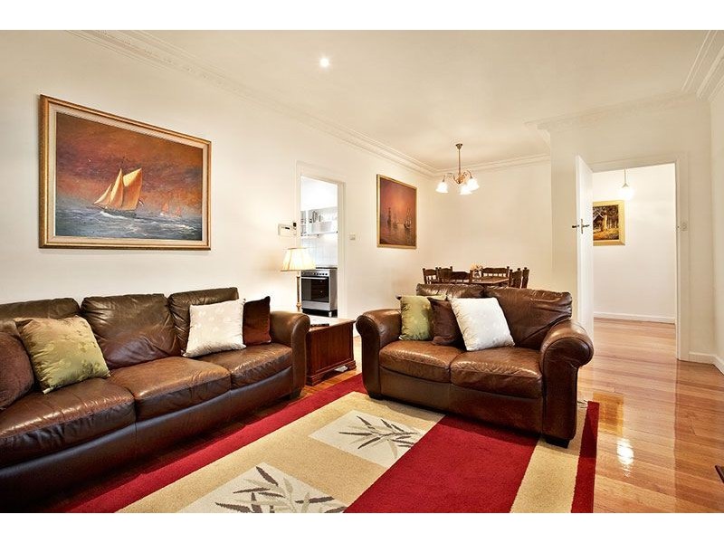 76 Pakenham Street, Blackburn VIC 3130