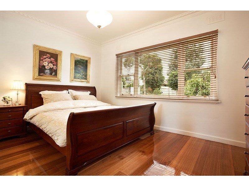 76 Pakenham Street, Blackburn VIC 3130