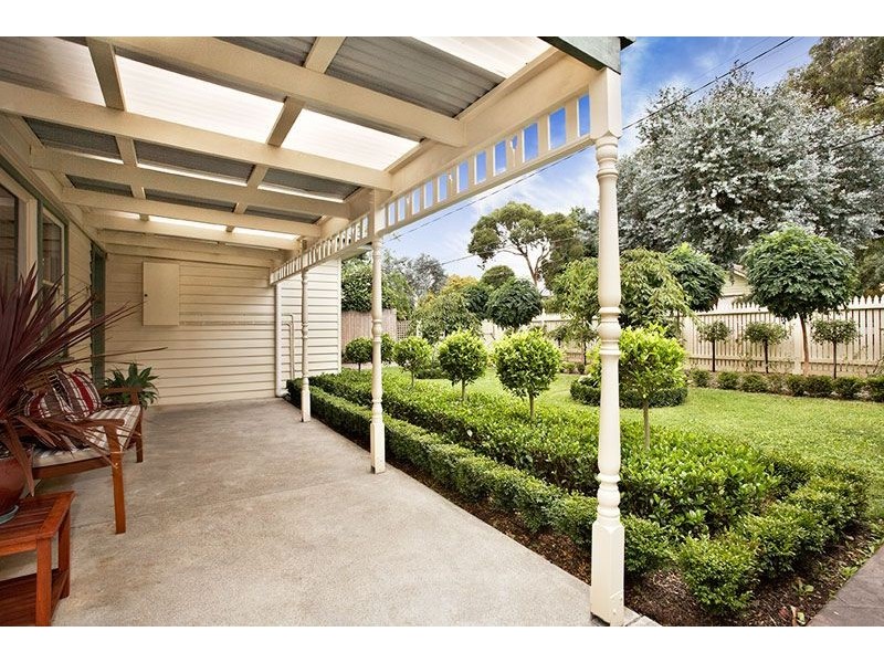 76 Pakenham Street, Blackburn VIC 3130