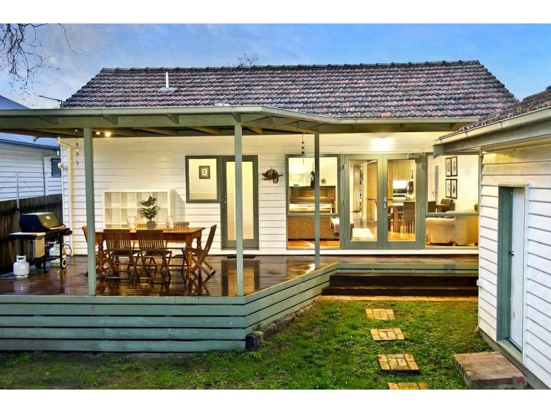 7 Wright Street, Blackburn VIC 3130