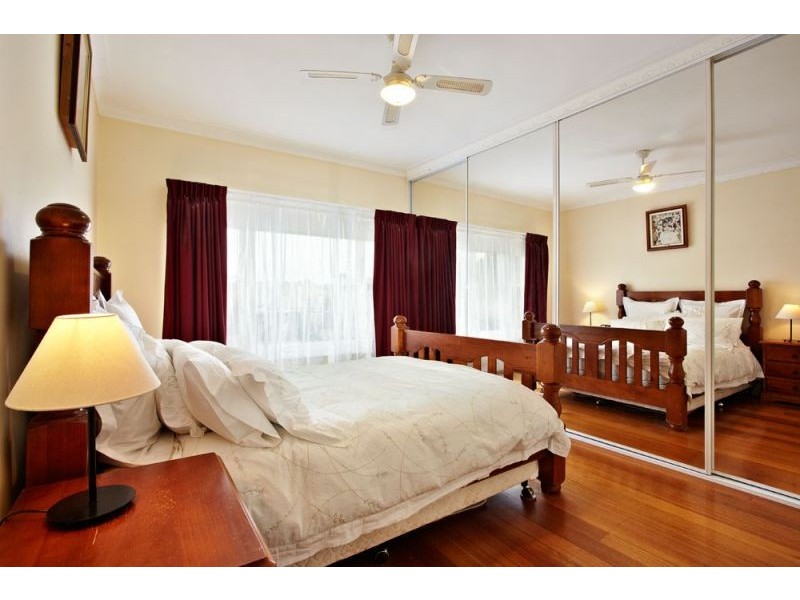 14 Raleigh Street, Blackburn South VIC 3130